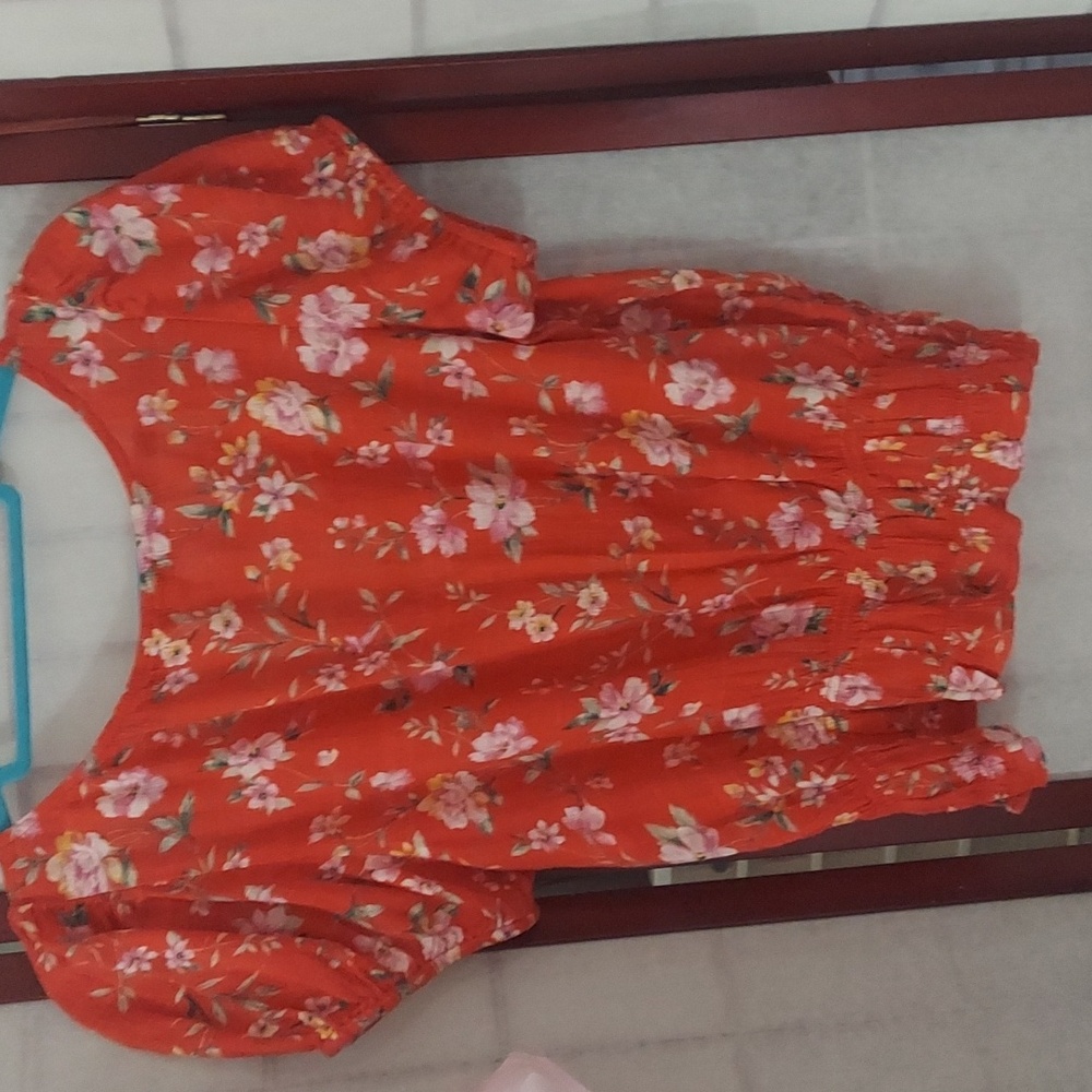 American Eagle Outfitters Red Floral Tie-Front Blouse - Picture 3 of 3